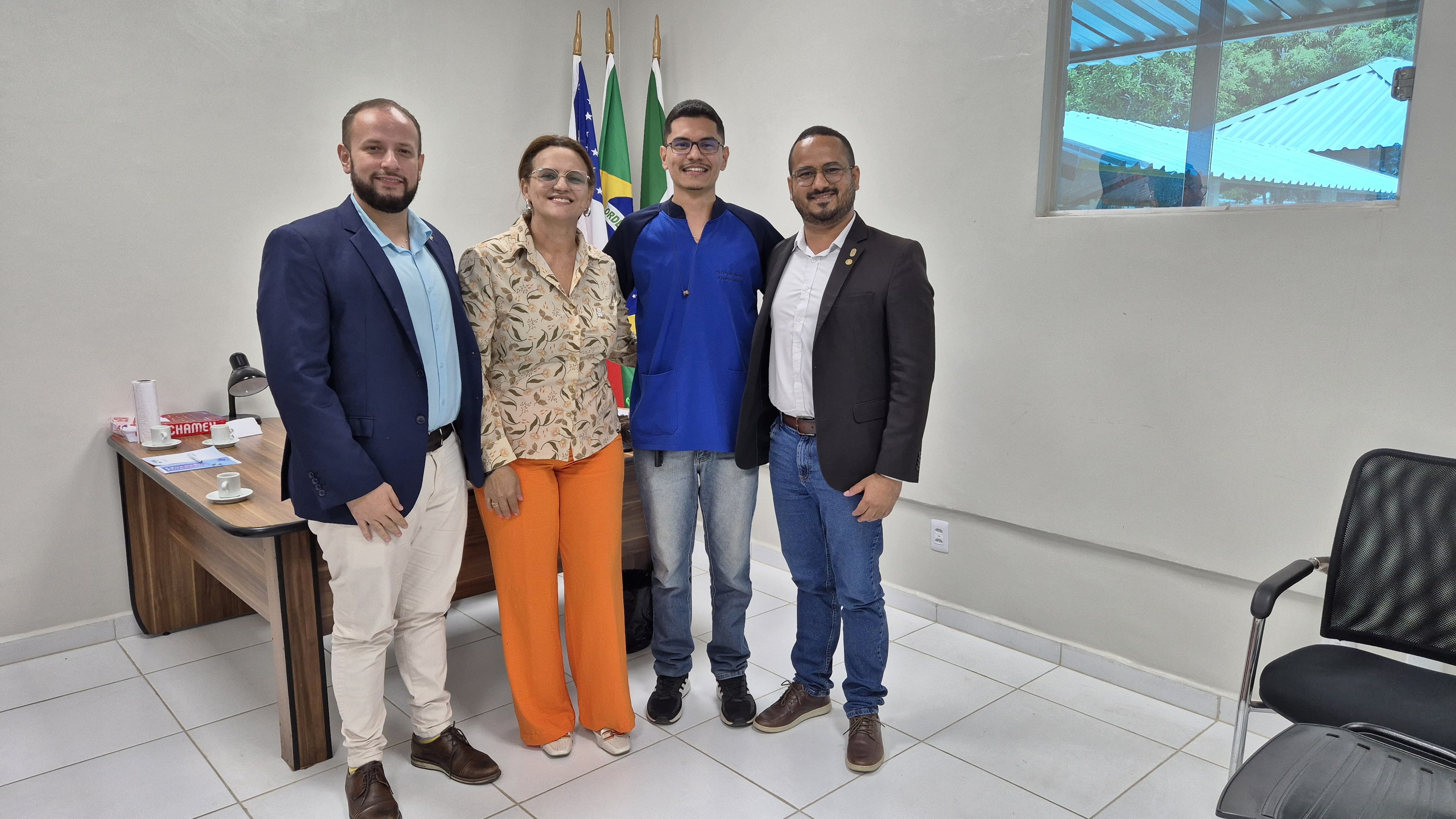 CRF-AM e CFF fazem visita técnica 